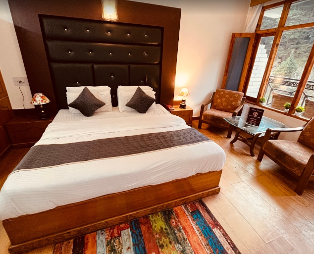 Nadi Kinare  Mall Road Manali(Riverside resort)  Tibetan Colony | King Room With Balcony